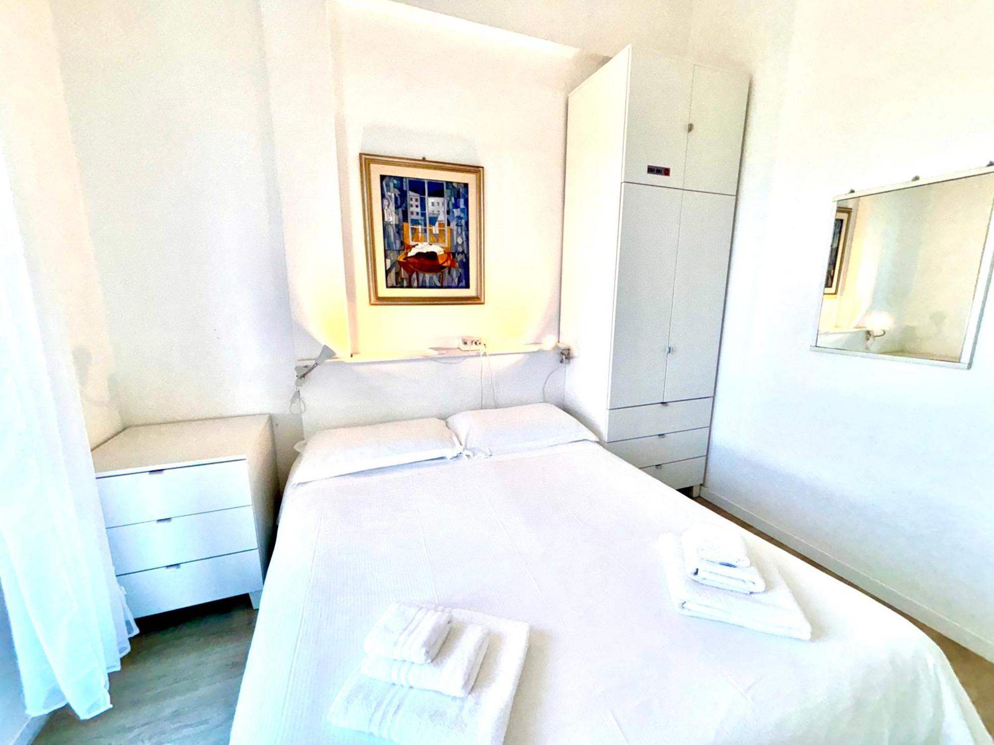 Villa Poetto Beach By Home And Experience , Cagliari, Poetto 外观 照片