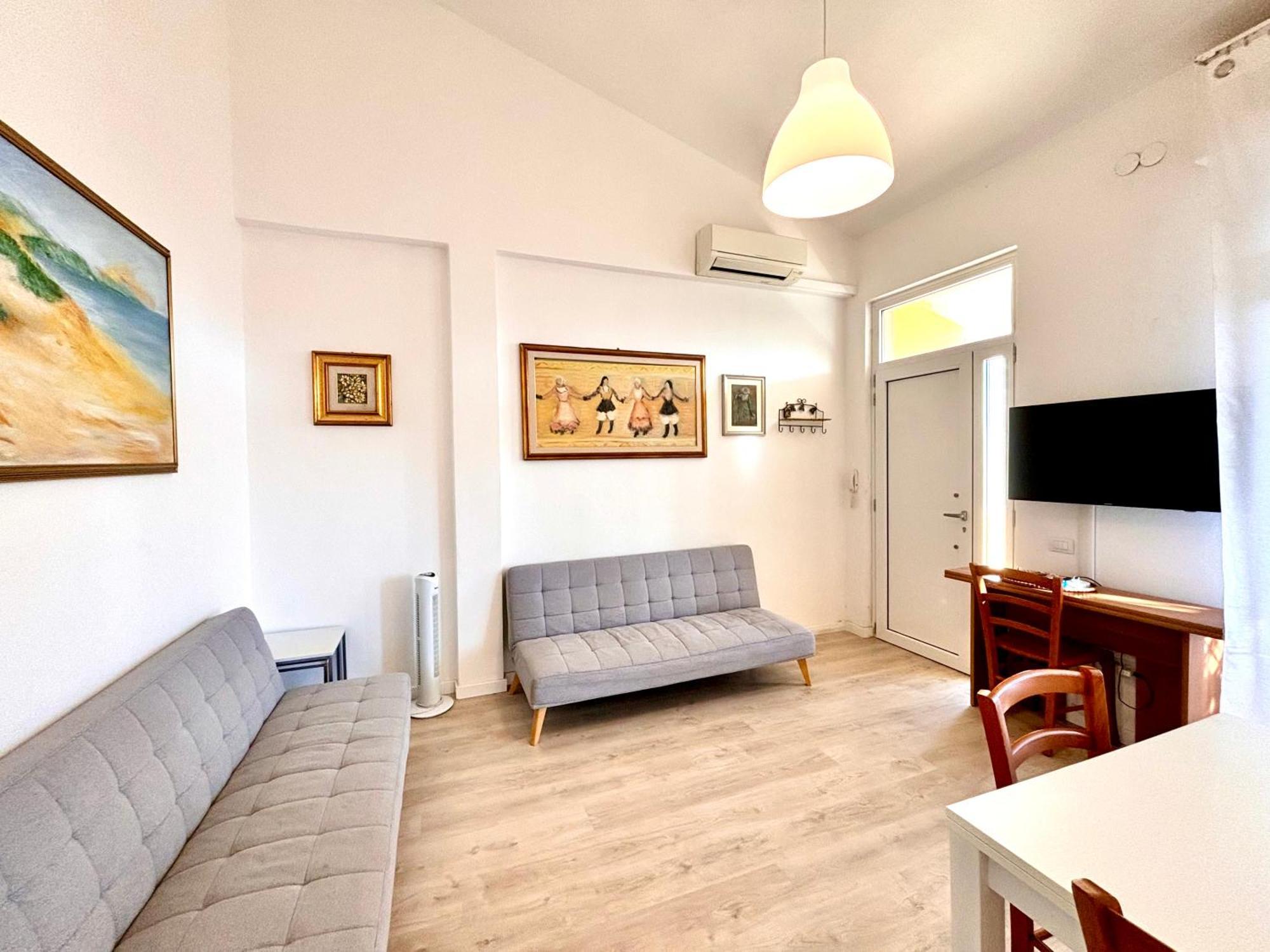 Villa Poetto Beach By Home And Experience , Cagliari, Poetto 外观 照片