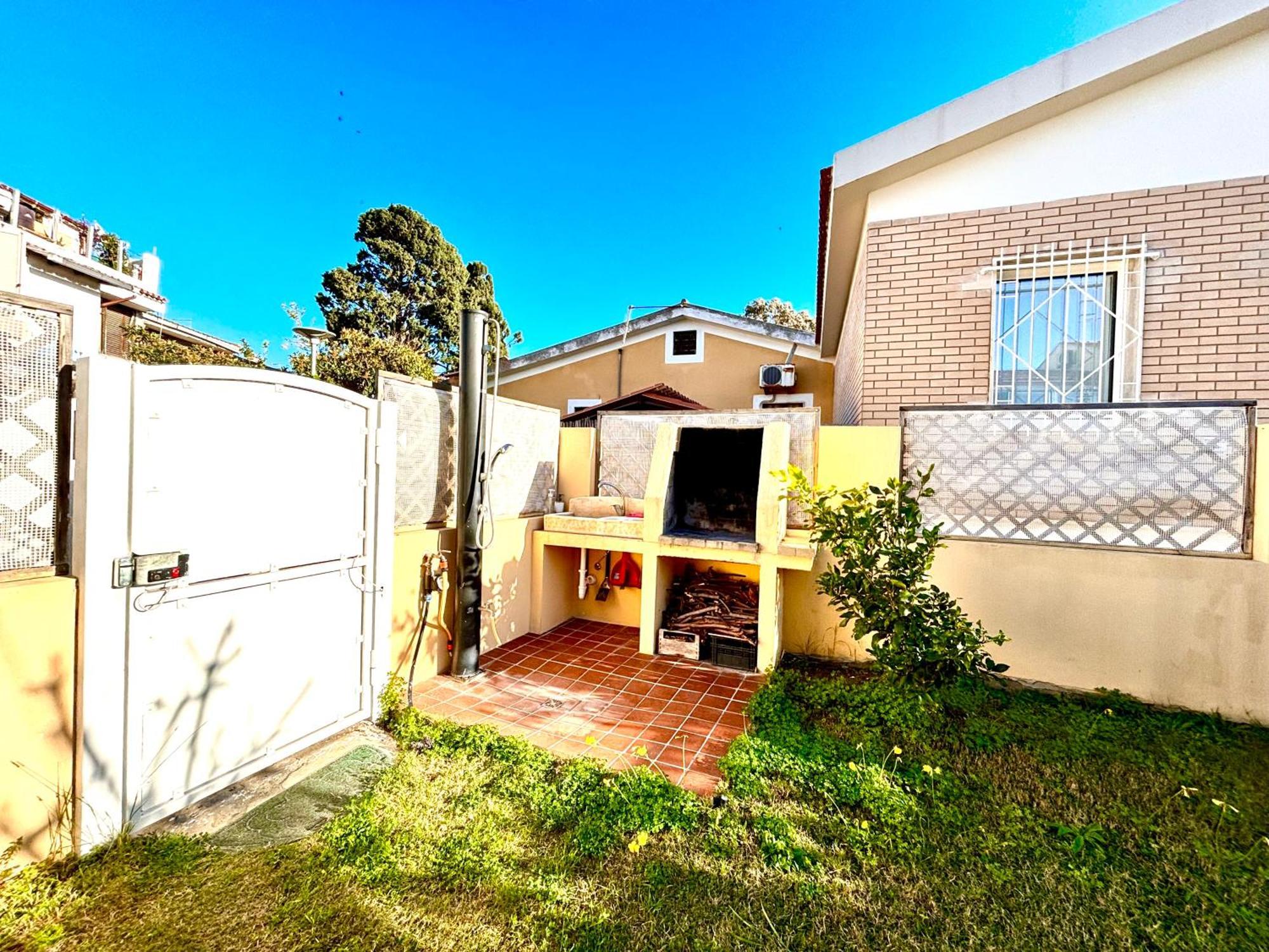 Villa Poetto Beach By Home And Experience , Cagliari, Poetto 外观 照片